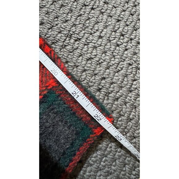 Johnson Woolen Mills Double Cape Jac Shirt Vintage Wool Red Green Plaid Mens XL - Picture 15 of 15